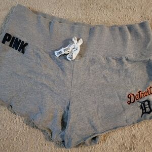 Vs pink shorts